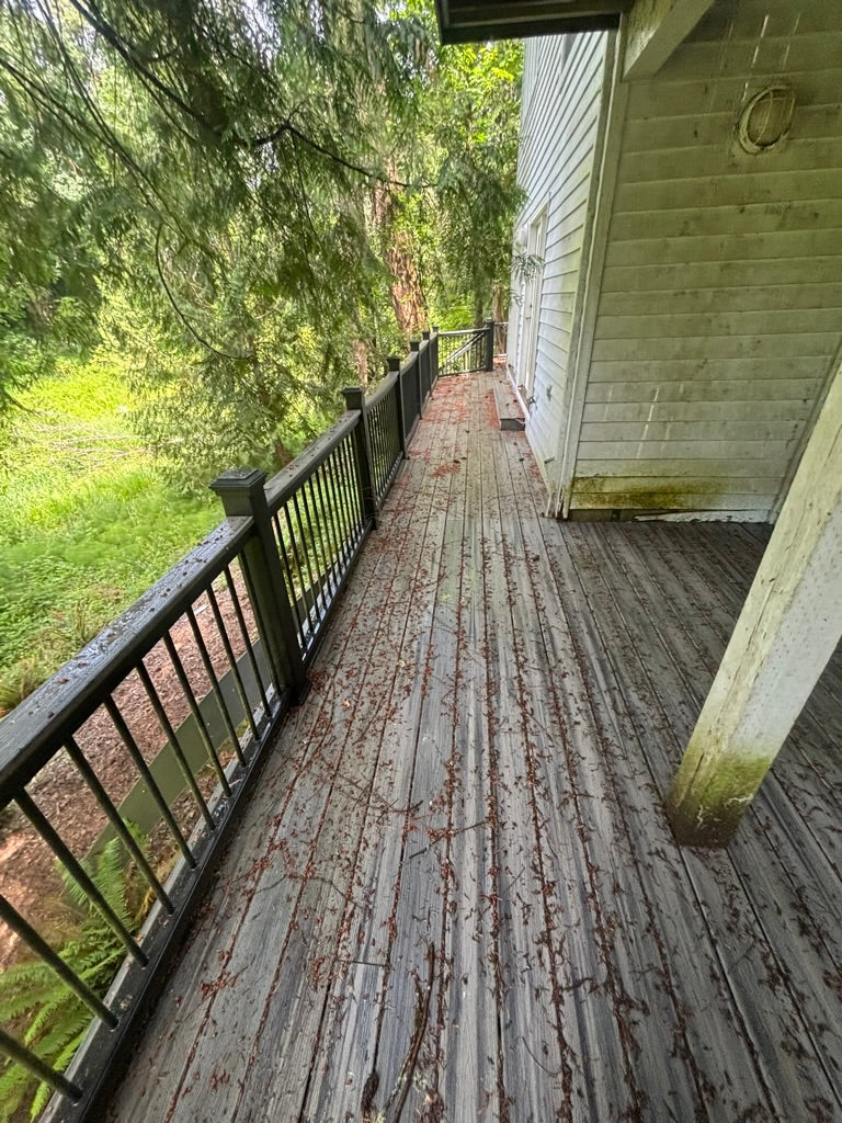 Deck Cleaning/Staining