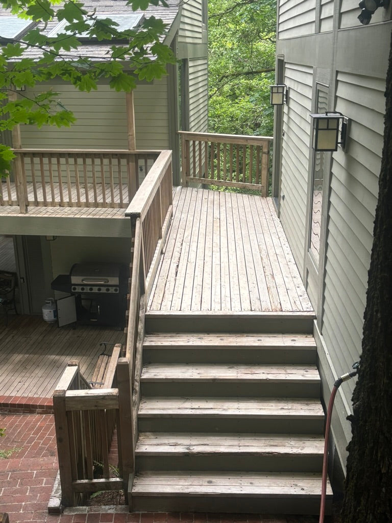 Deck Cleaning/Staining